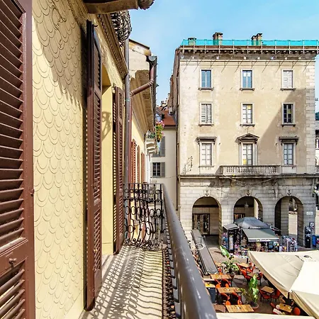 Dome's Magic - The House Of Travelers Apartment Como
