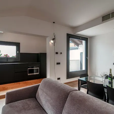 Dome's Magic - The House Of Travelers Appartement *